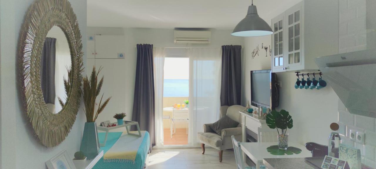 El Estudio De La Playa Benalbeach Holidays Deluxe Benalmádena Zewnętrze zdjęcie