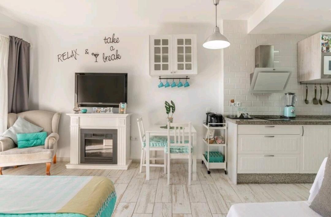 El Estudio De La Playa Benalbeach Holidays Deluxe Benalmádena Zewnętrze zdjęcie