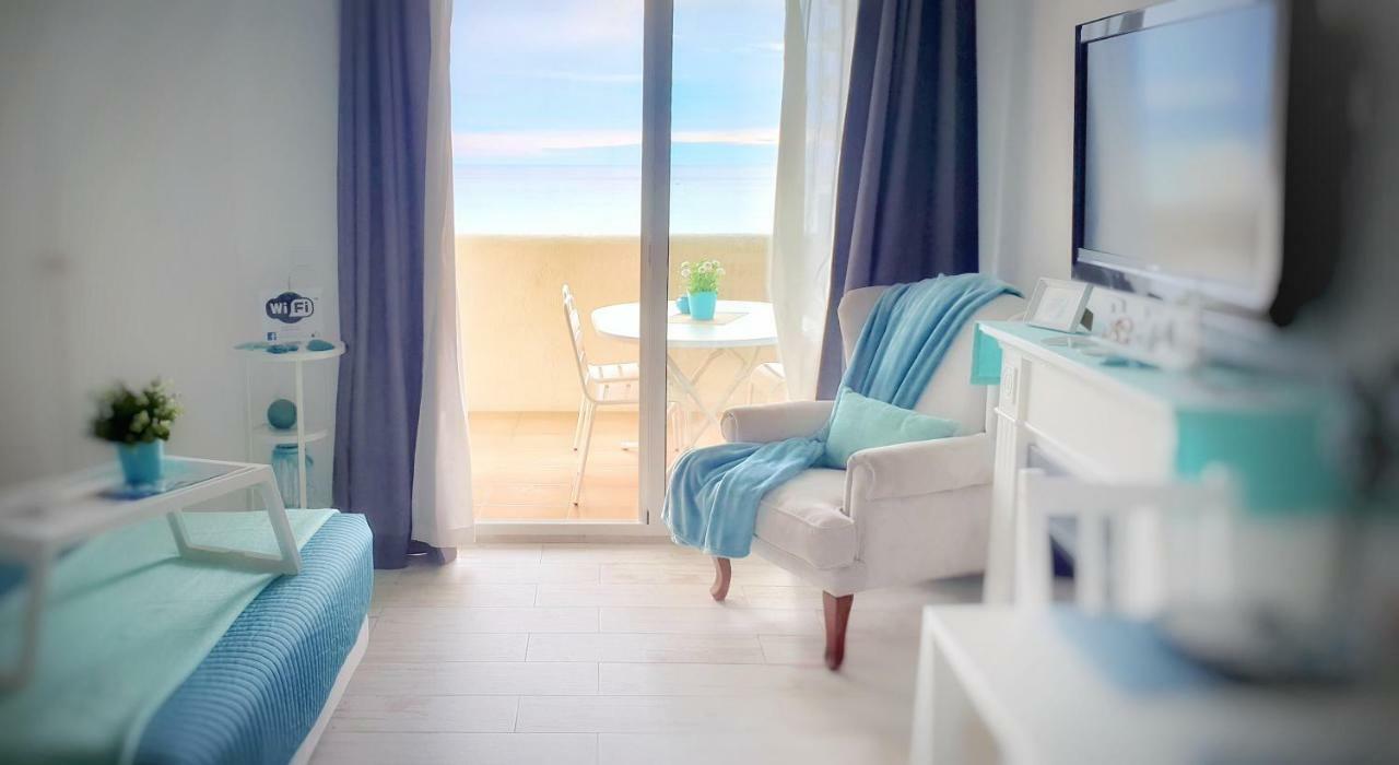 El Estudio De La Playa Benalbeach Holidays Deluxe Benalmádena Zewnętrze zdjęcie