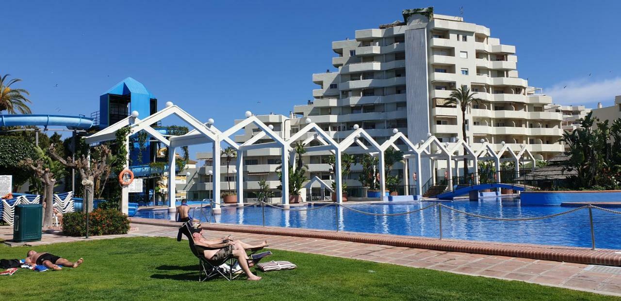 El Estudio De La Playa Benalbeach Holidays Deluxe Benalmádena Zewnętrze zdjęcie