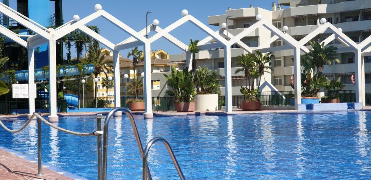 El Estudio De La Playa Benalbeach Holidays Deluxe Benalmádena Zewnętrze zdjęcie